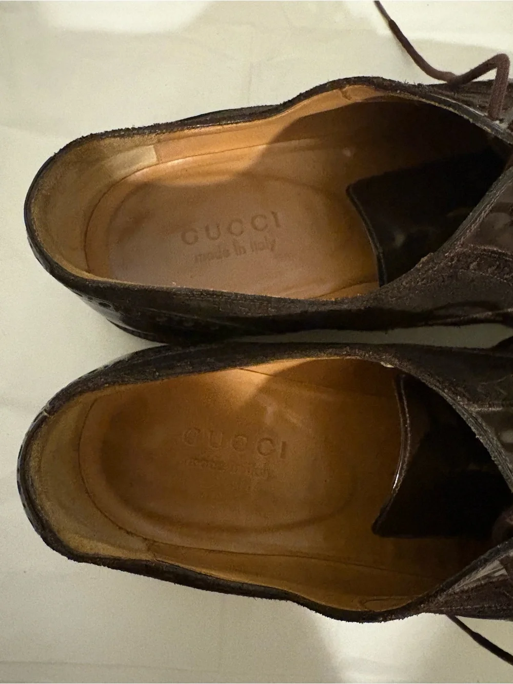 GUCCI mens brown leather wingtip oxfords